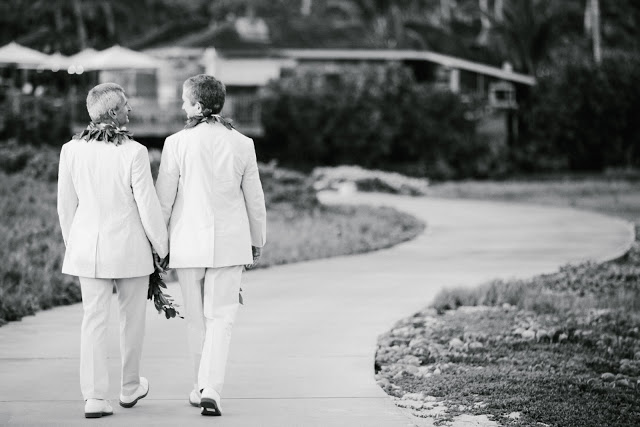 same-sex-wedding-four-seasons-hawaii-0010